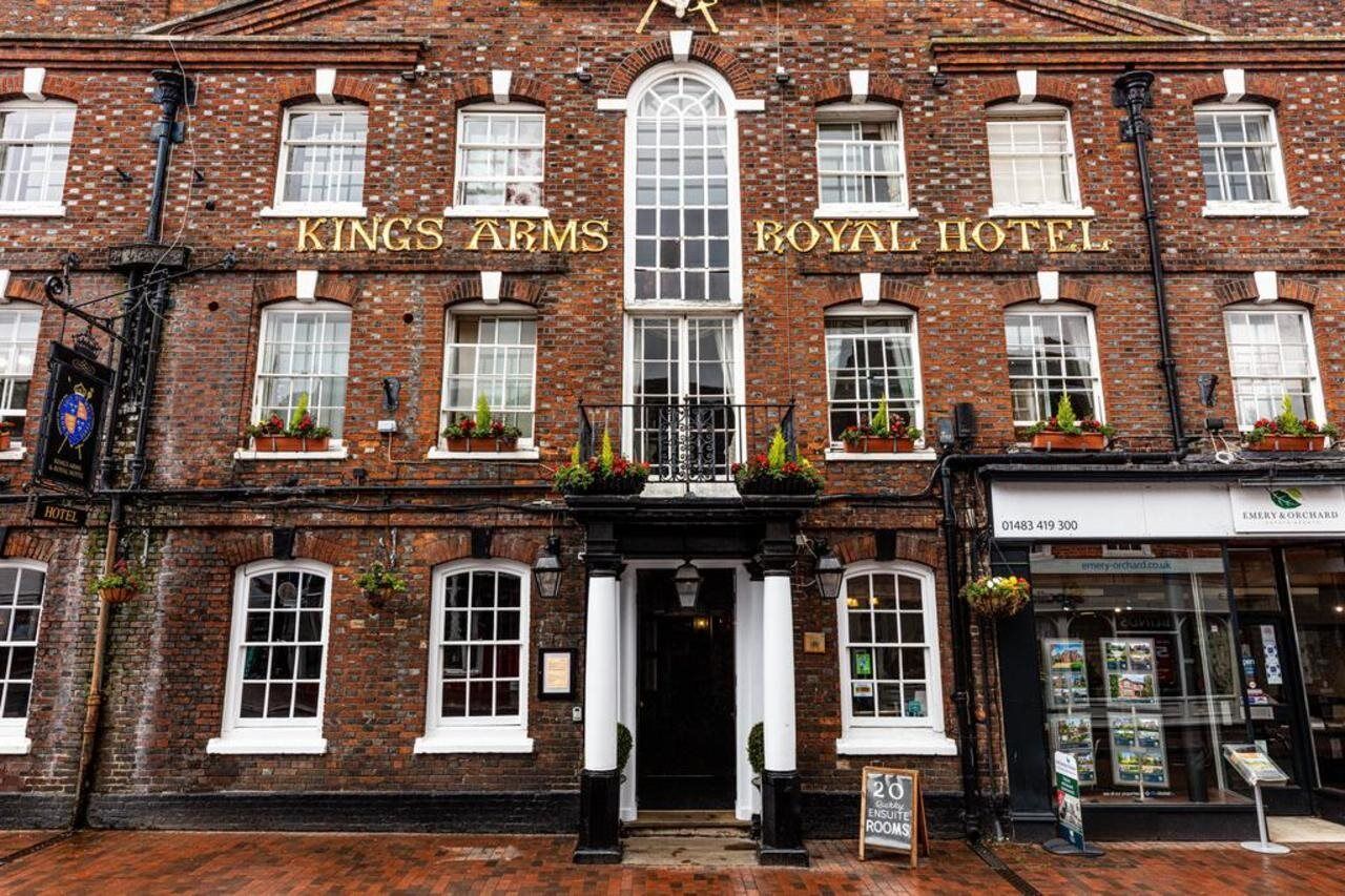 The Kings Arms And Royal Hotel, Godalming, Surrey Exterior foto